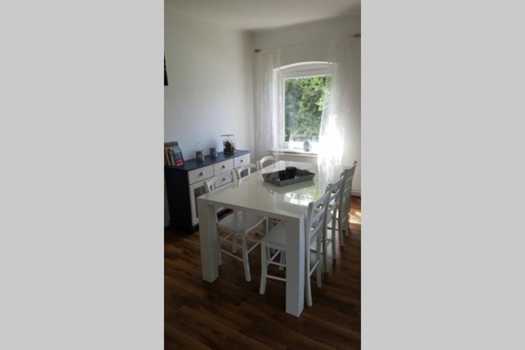 Haushälfte Mit Garten Und Terrasse Achtung Aktuell Baustelle In Der Straße Flensburg